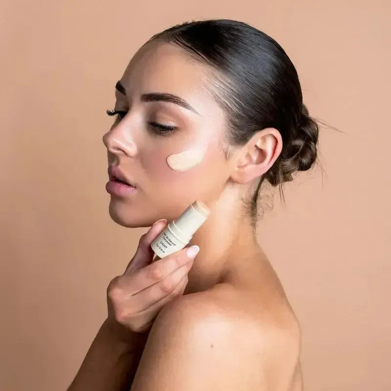 Avocado Zinc - SPF 50 Natural Concealer - The Bare Theory
