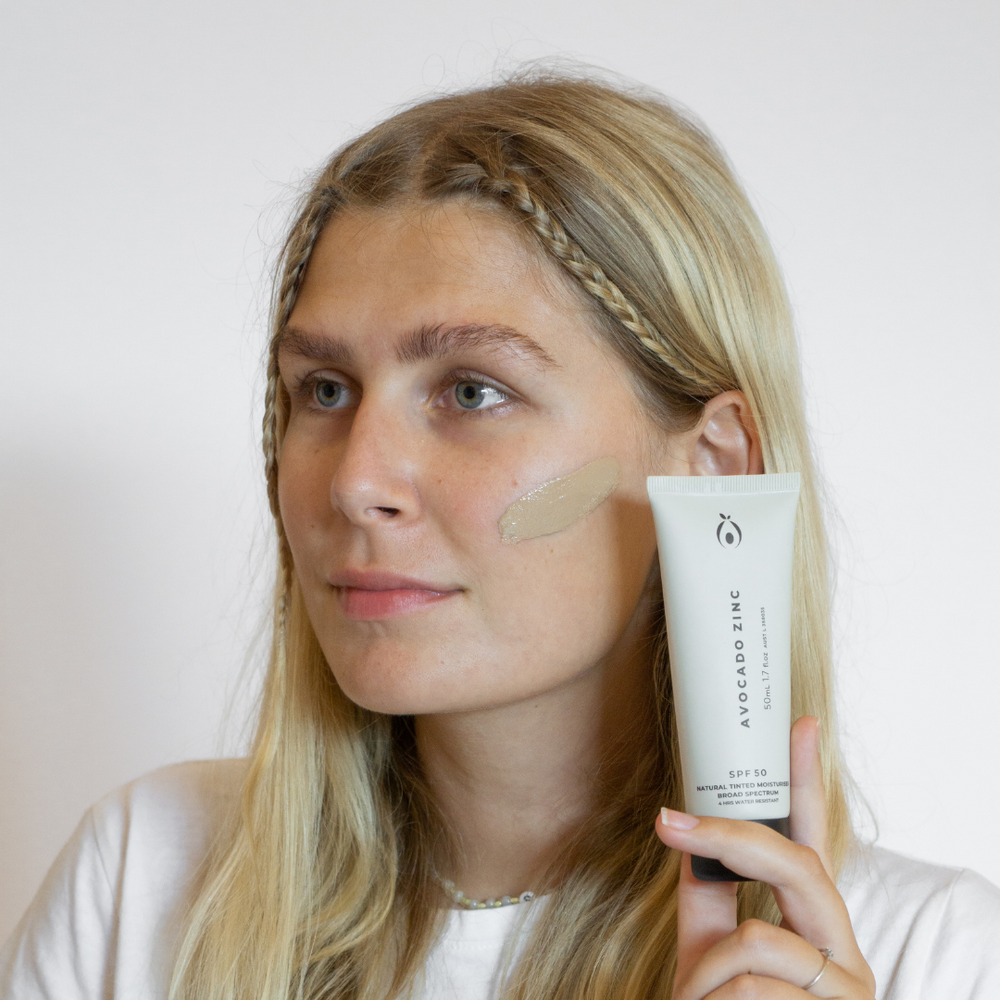 Avocado Zinc - Tinted SPF Light / Med - 50ml - The Bare Theory