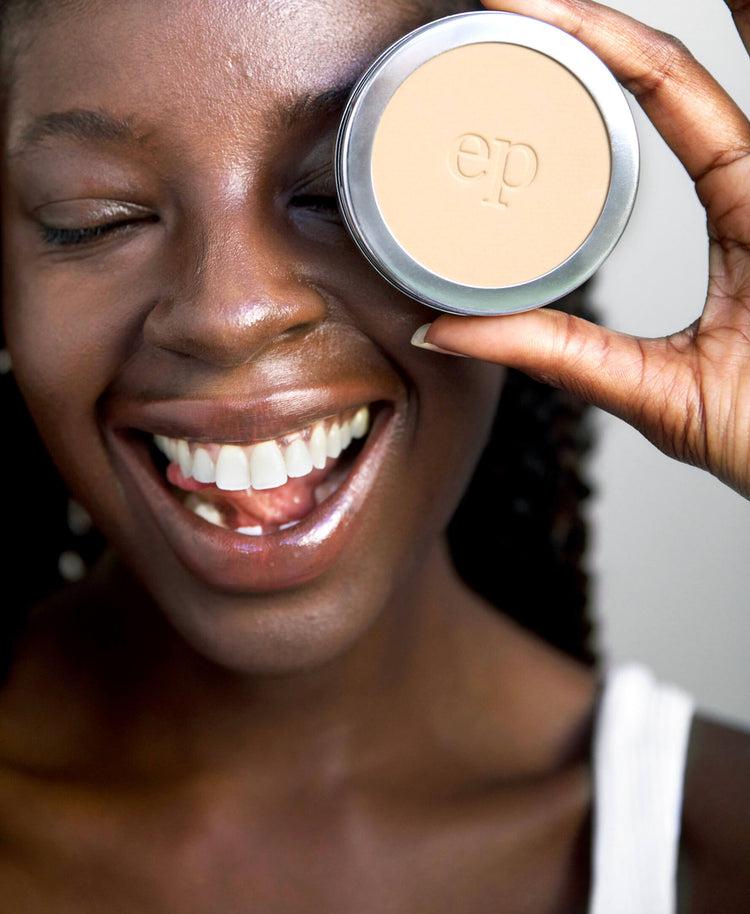 Ere Perez - Corn Setting Powder - The Bare Theory