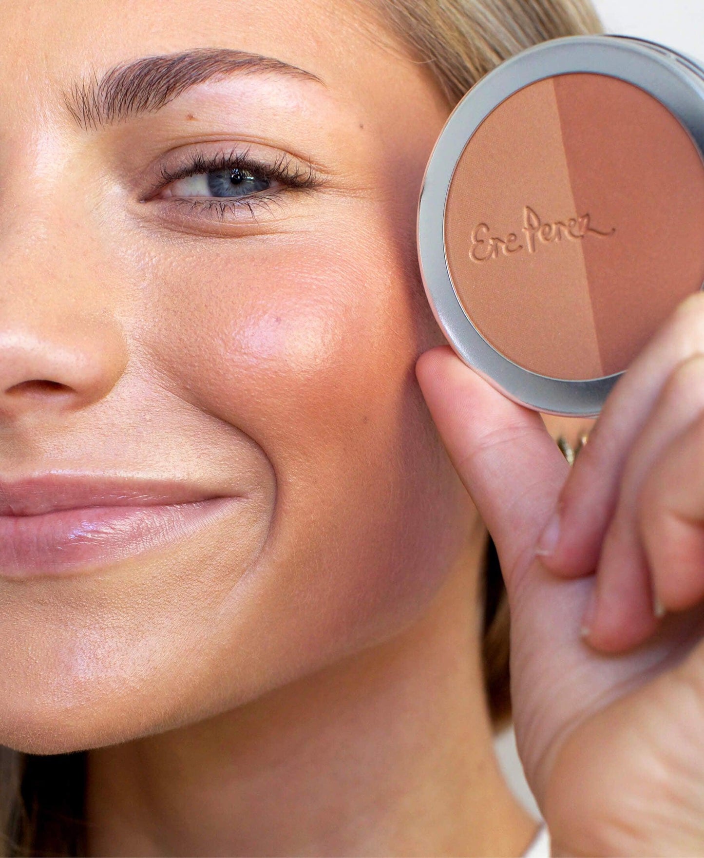 Ere Perez - Rice Powder Bronzer - Tulum - The Bare Theory