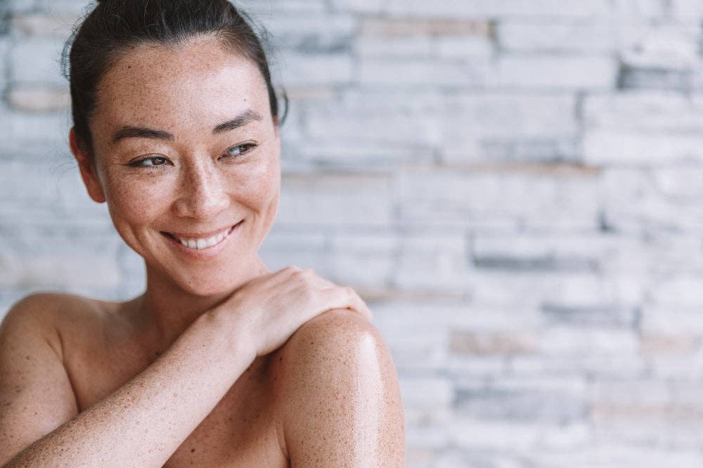 Hanako - Wattle Seed Scrub-Travel Deluxe Size - The Bare Theory