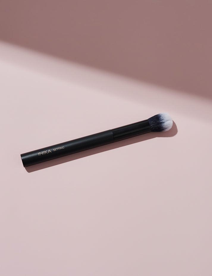INIKA - Setting Brush - The Bare Theory