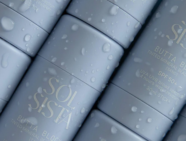 SOL SISTA - Butta Block - Mineral Tinted SPF50+ Sunscreen Balm - Tan - Medium - The Bare Theory