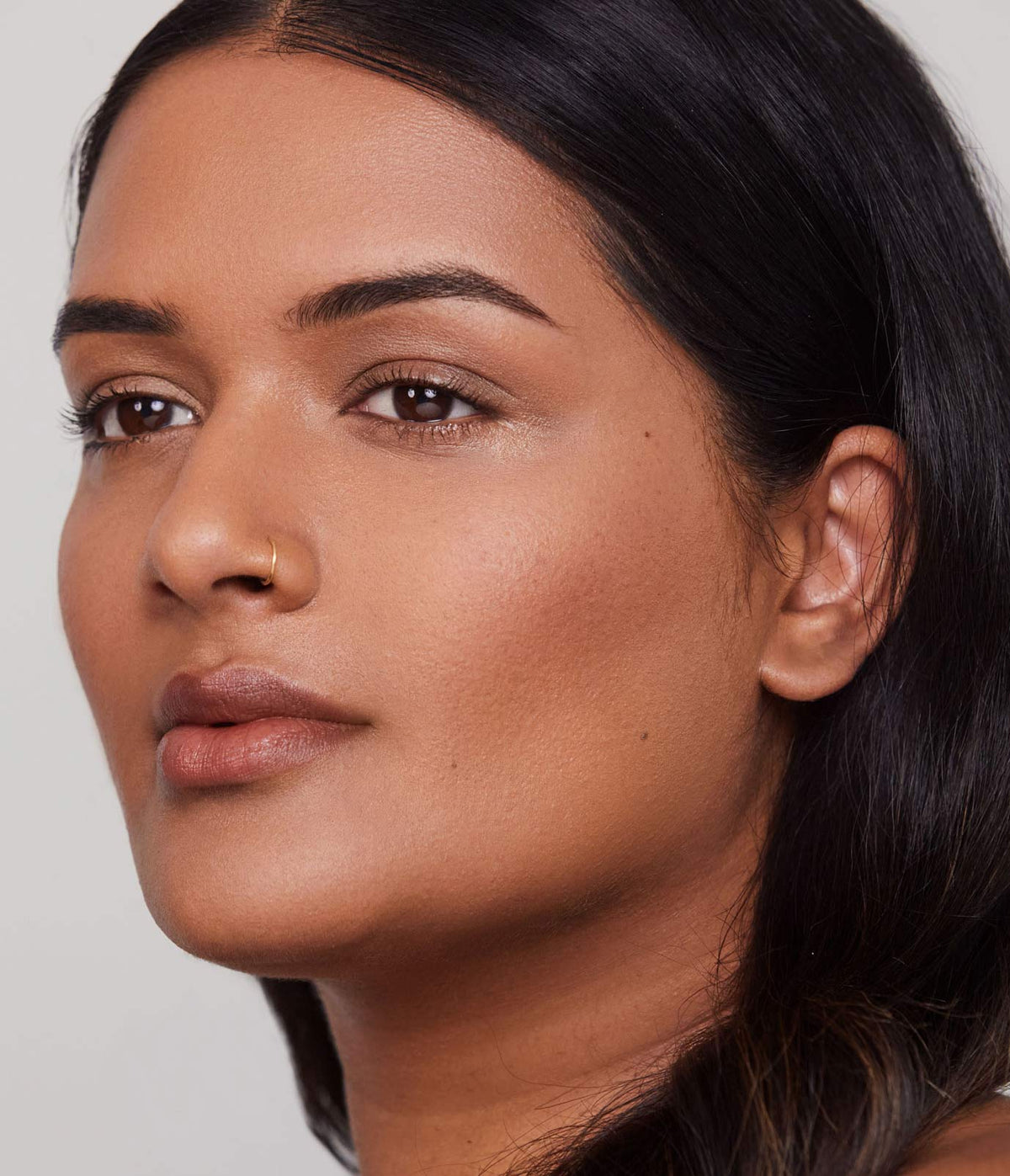Aleph - Concealer/Foundation 6g - The Bare Theory