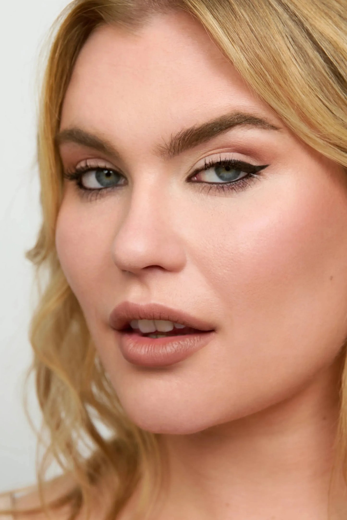 Aleph - Eye/Lip Multi Liner - NEW! - The Bare Theory