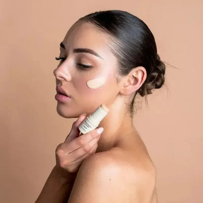Avocado Zinc - SPF 50 Natural Concealer - The Bare Theory