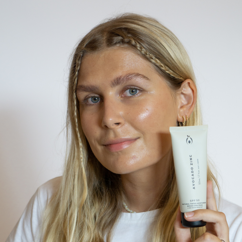 Avocado Zinc - Tinted SPF - Med / Drk - 50ml - The Bare Theory