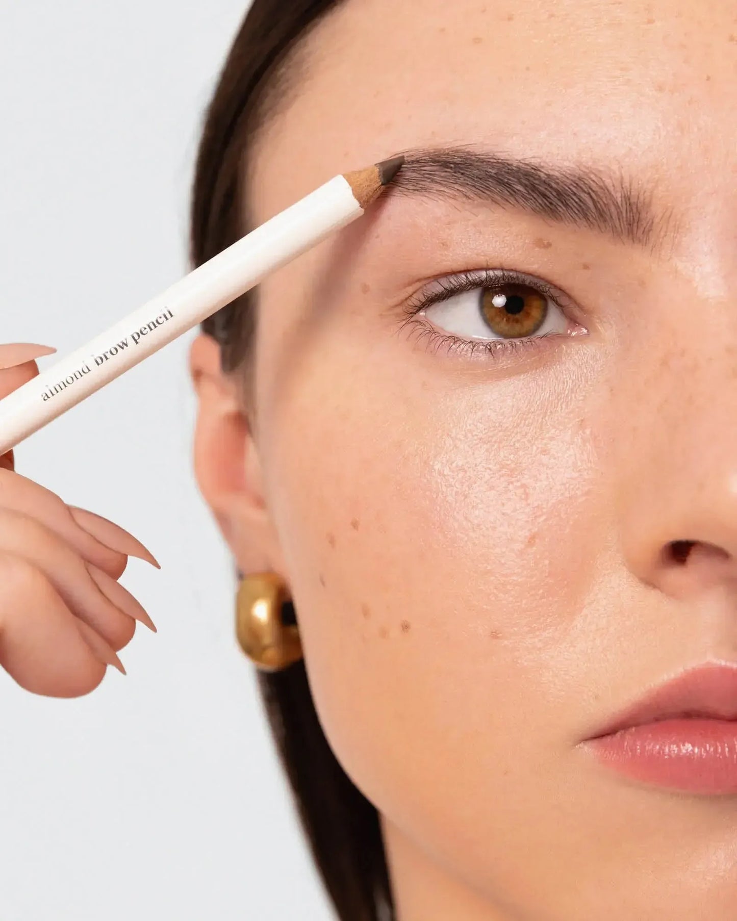 Ere Perez - Almond Brow Pencil - The Bare Theory