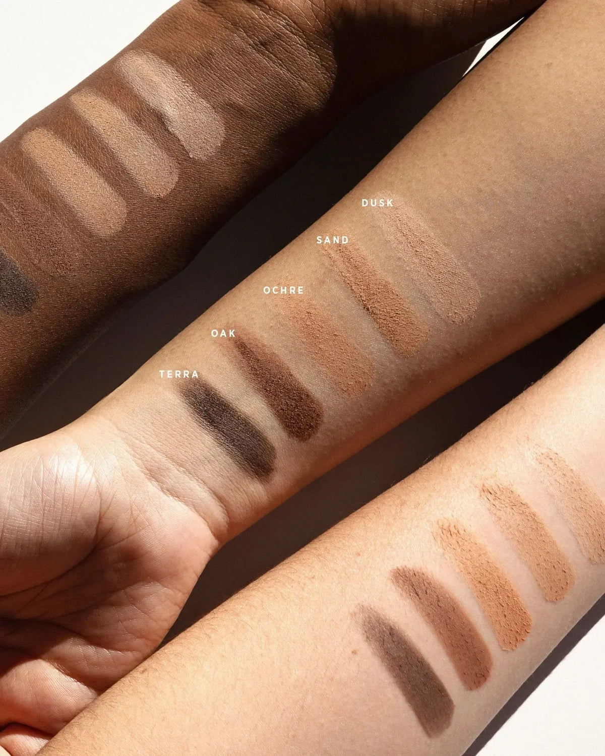 Ere Perez - Chamomile Eye Palette - The Bare Theory