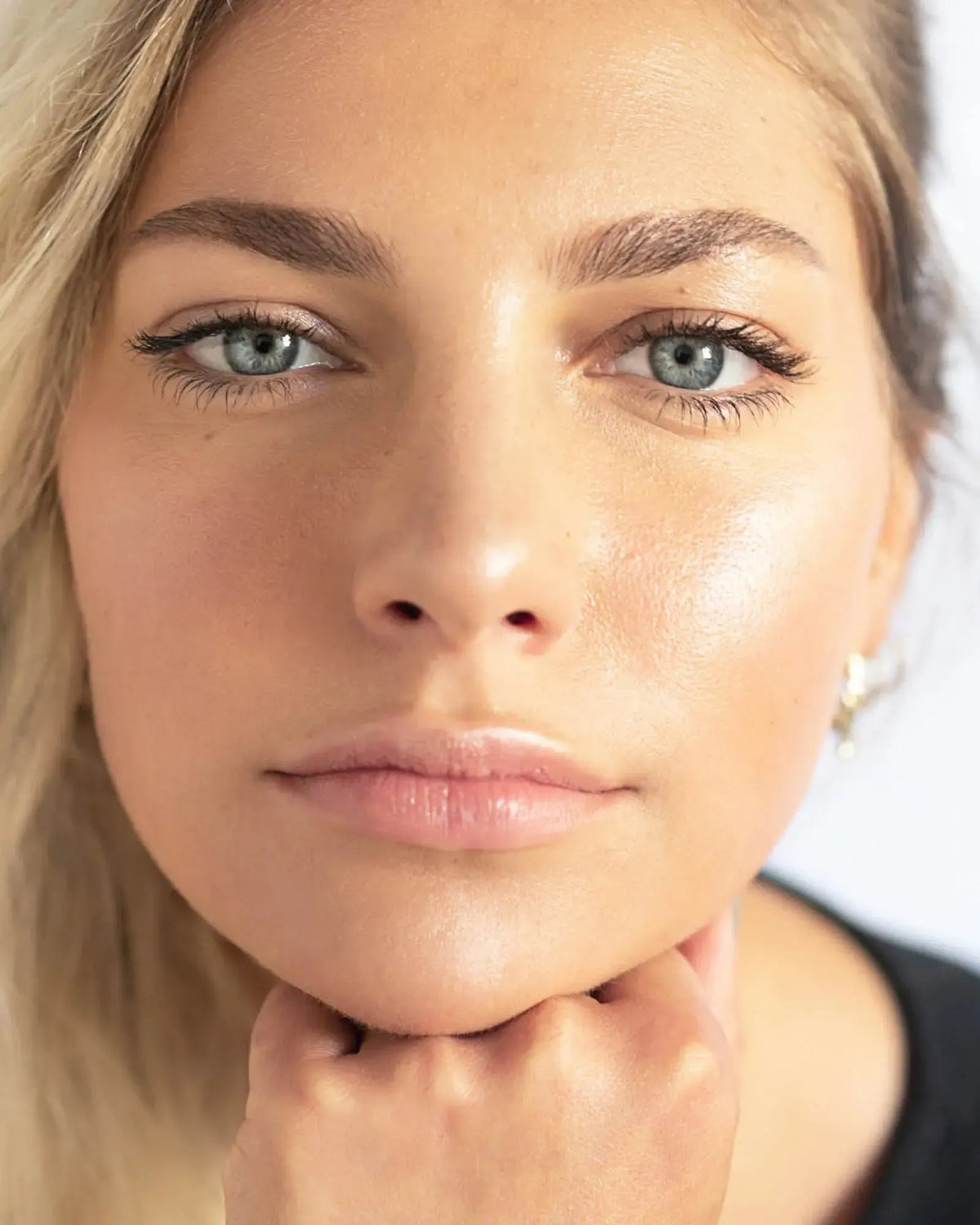 Ere Perez - Oat Milk Foundation - Caramel - The Bare Theory