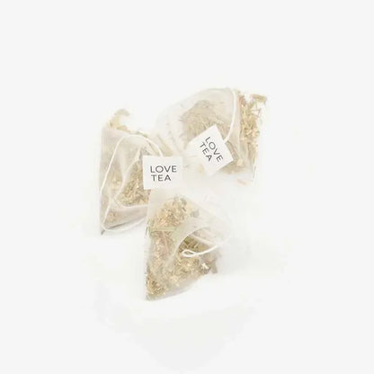 Love Tea - Lemongrass and Ginger - 20 Pyramids - The Bare Theory