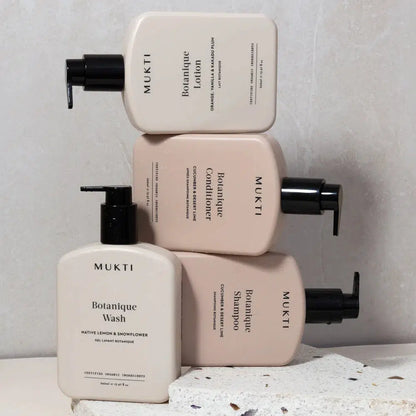 Mukti - Botanique Shampoo - The Bare Theory