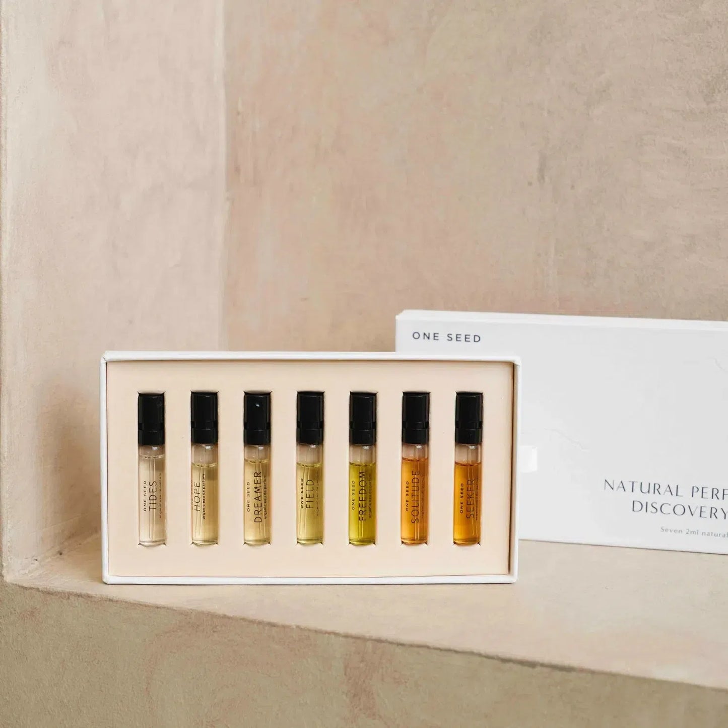 One Seed - Best Sellers 7-Piece Organic Perfume Discovery Set - The Bare Theory