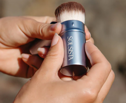 SOL SISTA - Retractable Kabuki Makeup Brush - The Bare Theory