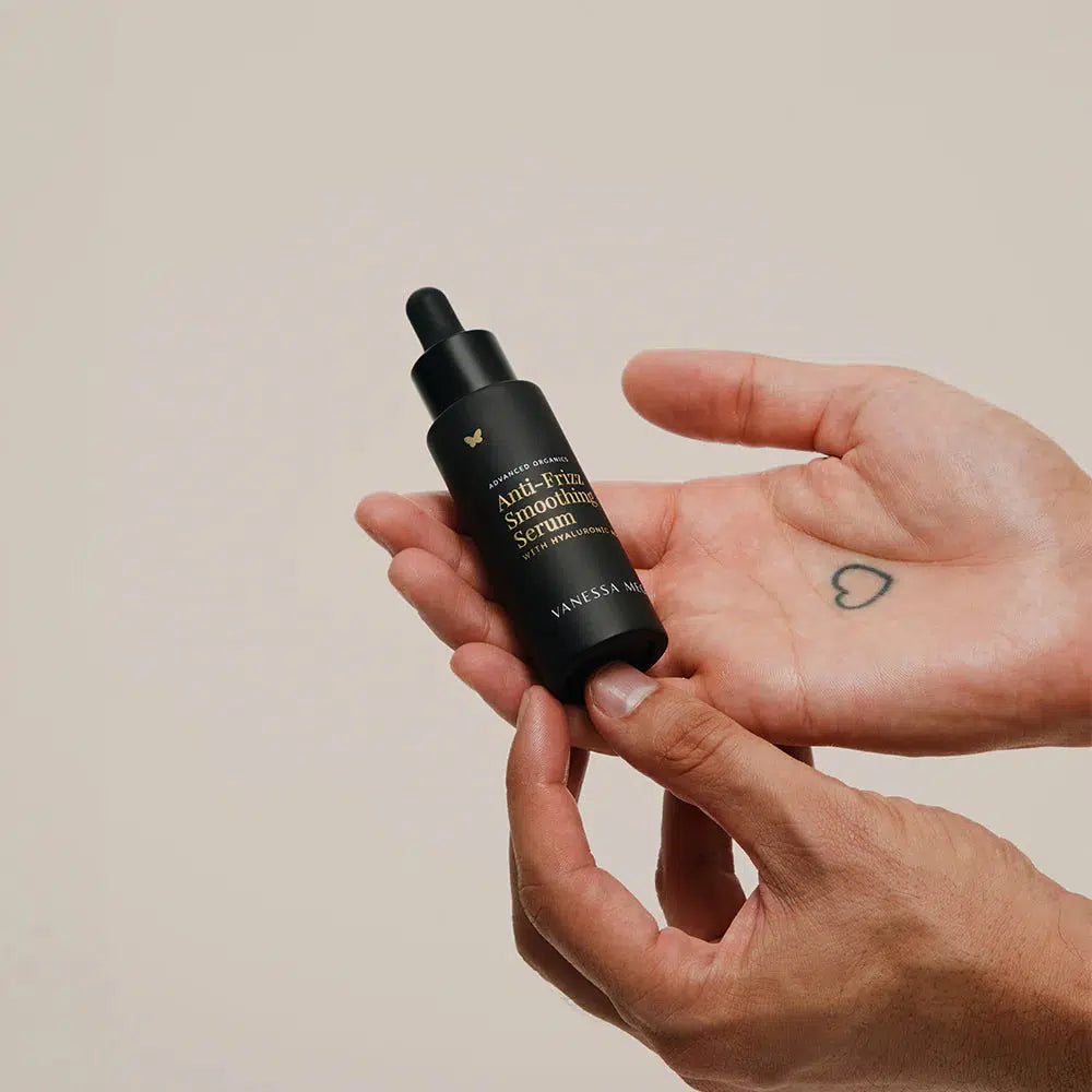 Vanessa Megan - Anti-Frizz Smoothing Hair Serum | + Hyaluronic Acid - The Bare Theory